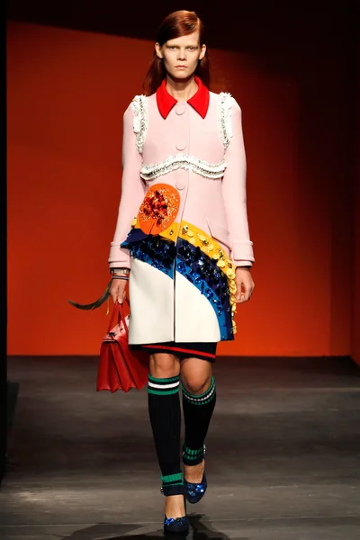 Look 36